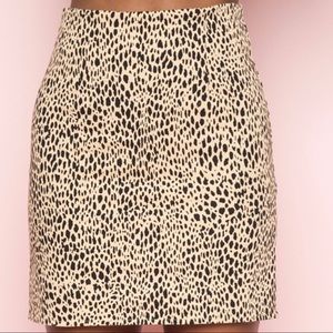 BRANDY MELVILLE CHEETAH SKIRT!!